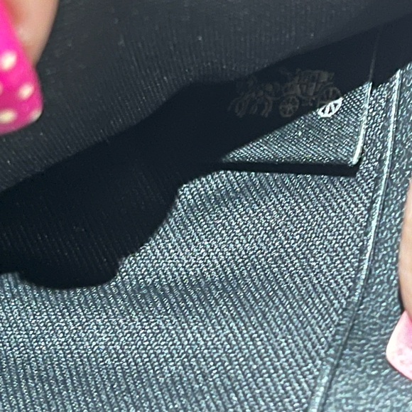 Coach Jean-Michel Basquiat “Famous” Wallet - Picture 2 of 5